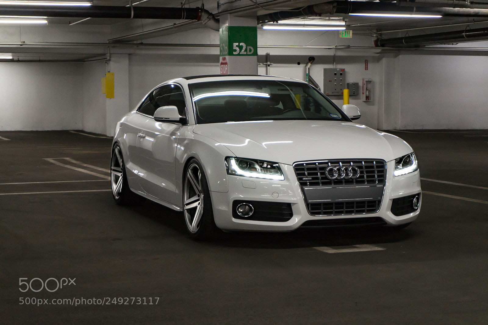 Sony Alpha a5000 (ILCE 5000) sample photo. Audi a5 3.2l v6 photography