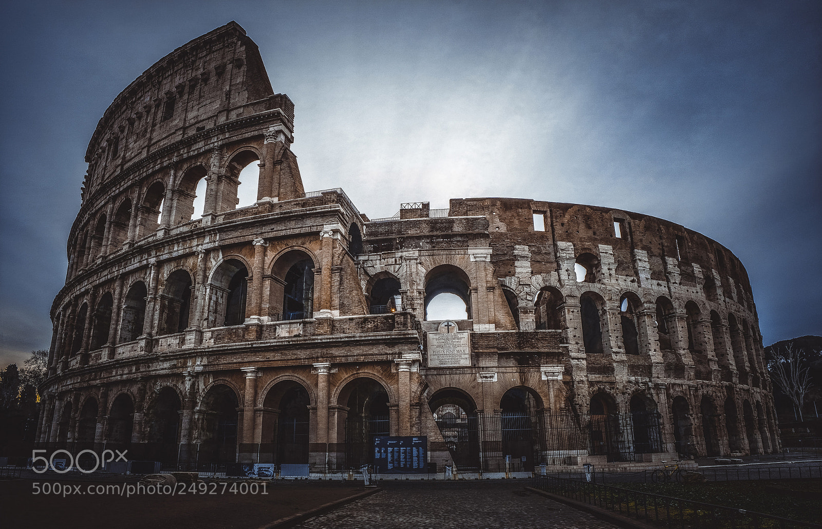 Sony a6000 sample photo. Colosseo photography