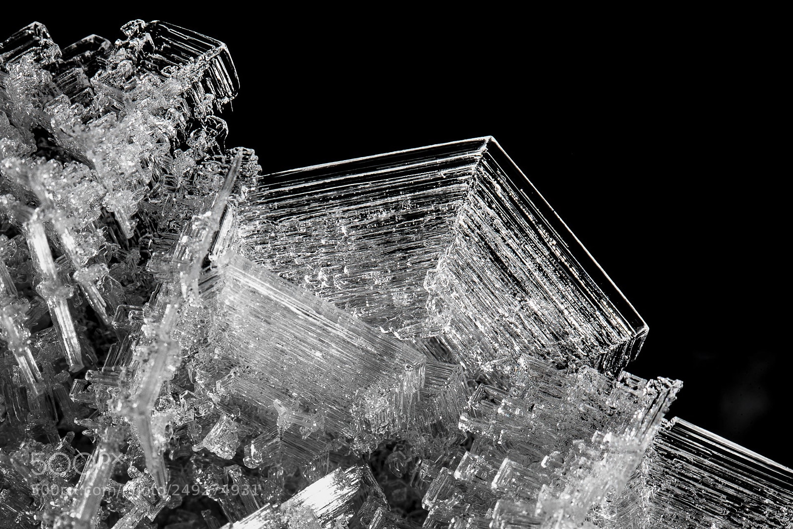 Canon EOS-1D X sample photo. B&w crystal photography