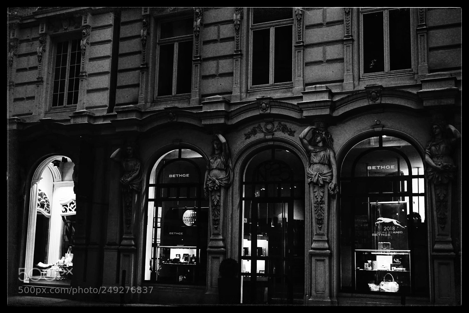 Sony a6000 sample photo. Facade photography