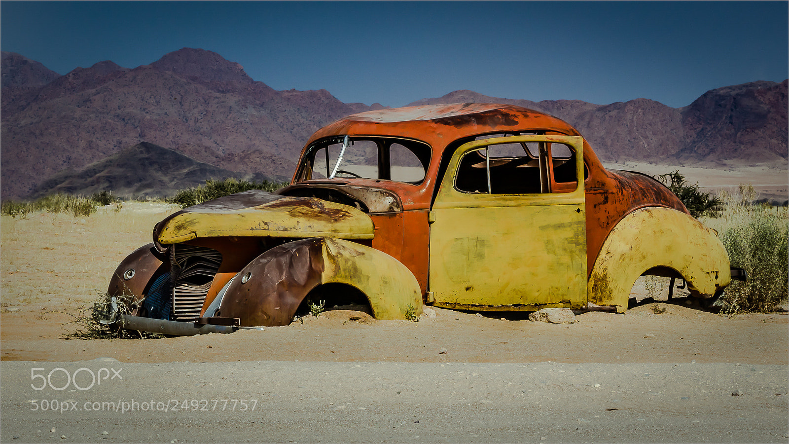 Canon EOS 7D Mark II sample photo. Desert run photography