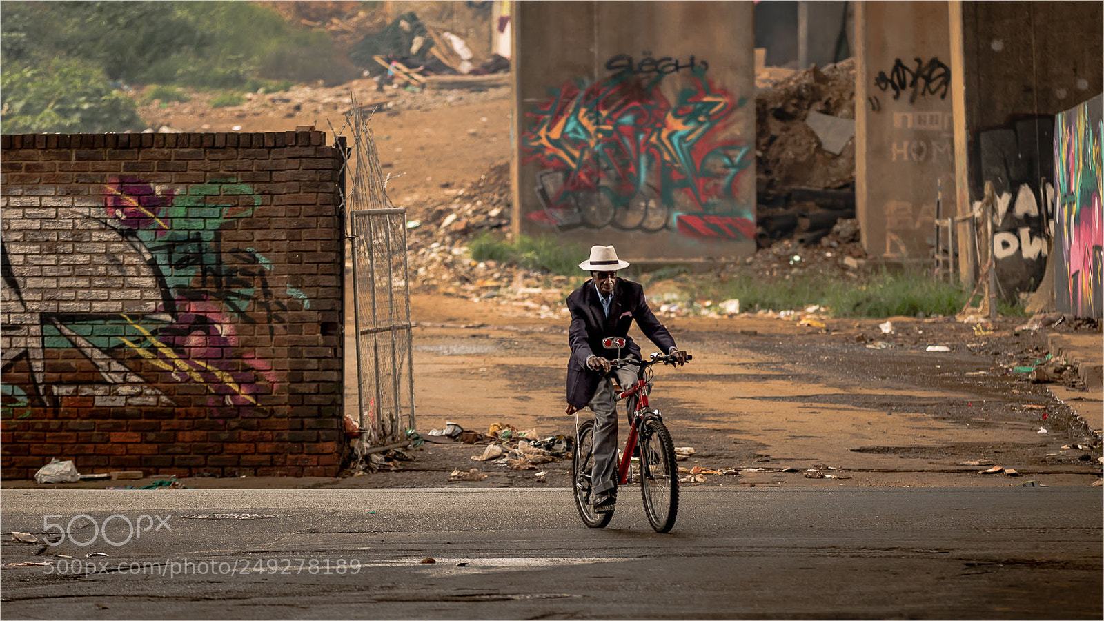 Canon EOS 7D Mark II sample photo. Wrong turn photography