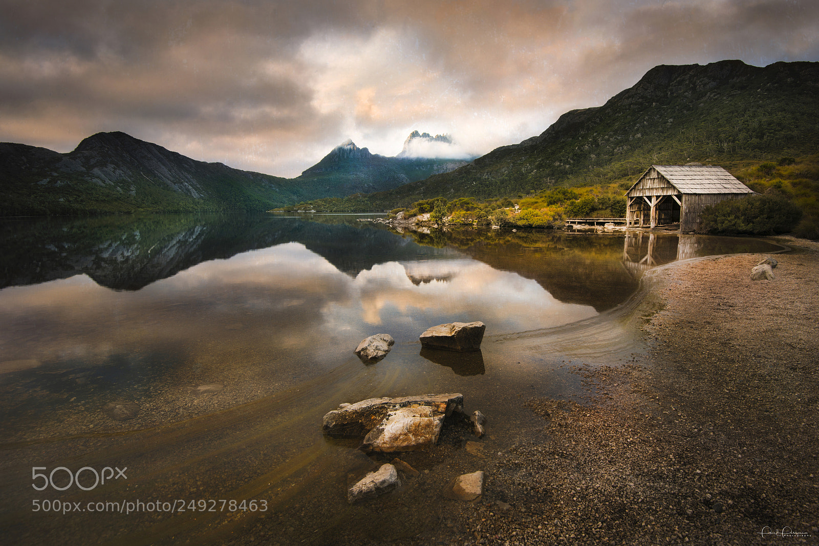Nikon D810 sample photo. Cradle lake boat shed photography