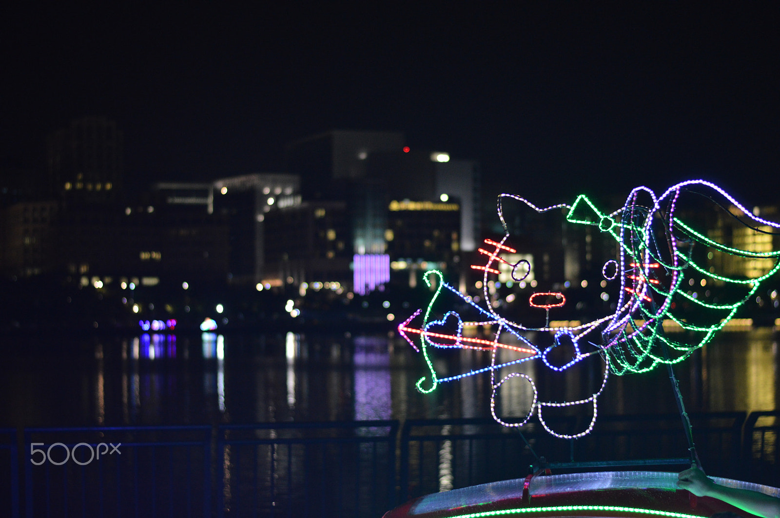 Nikon D3200 + Nikon AF-S Nikkor 50mm F1.8G sample photo. Hello kitty photography