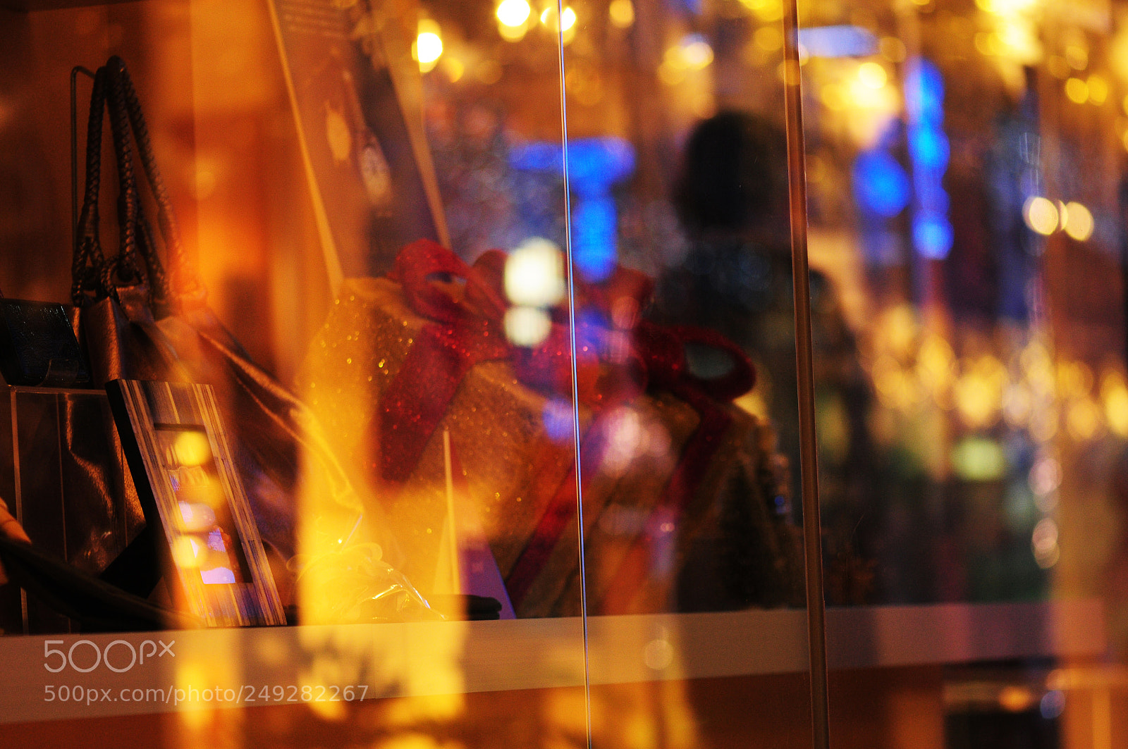 Nikon D300 sample photo. プレゼントに込められた想い．７ photography
