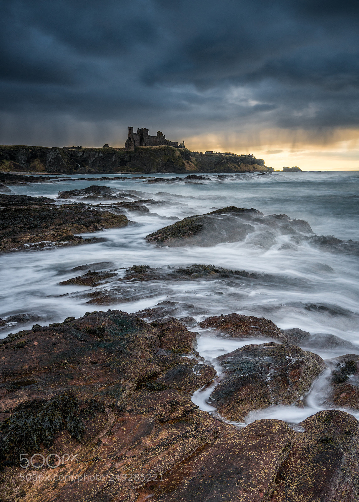 Sony a7R II sample photo. Tantallon storm photography