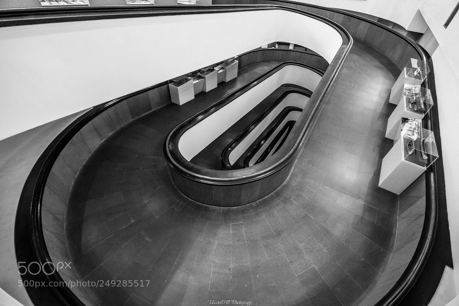 Sony SLT-A68 sample photo. Spiral ladder - musei photography