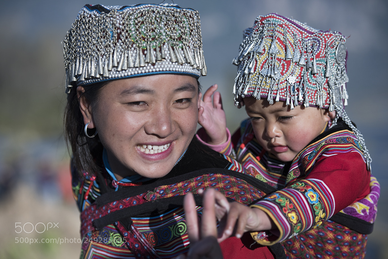 Nikon D810 sample photo. Mother and child photography