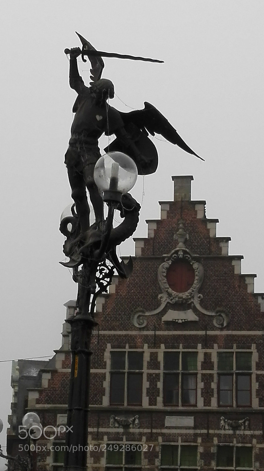 HUAWEI P8 Lite sample photo. Bruxelles () photography