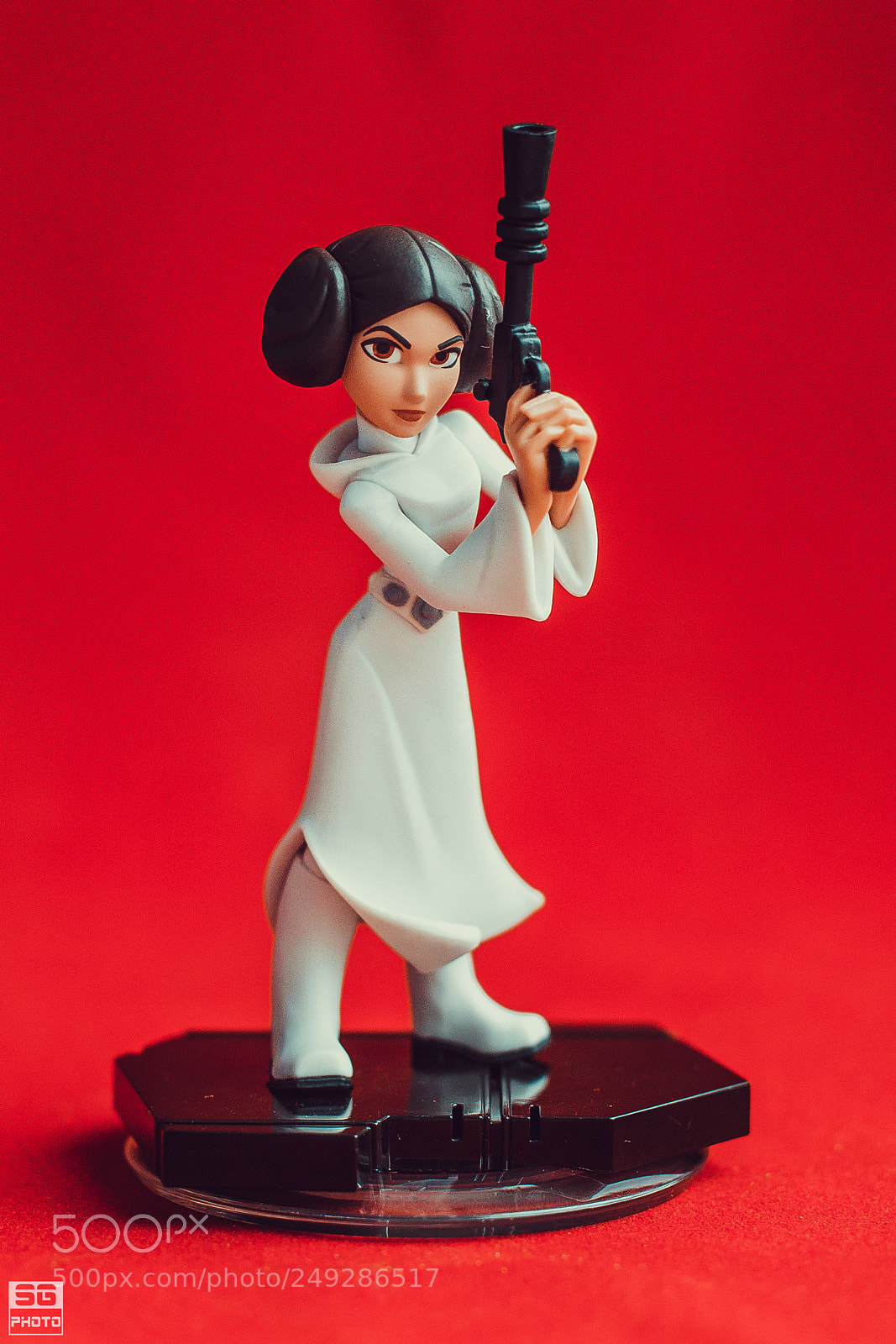 Nikon D3100 sample photo. Princess leia photography