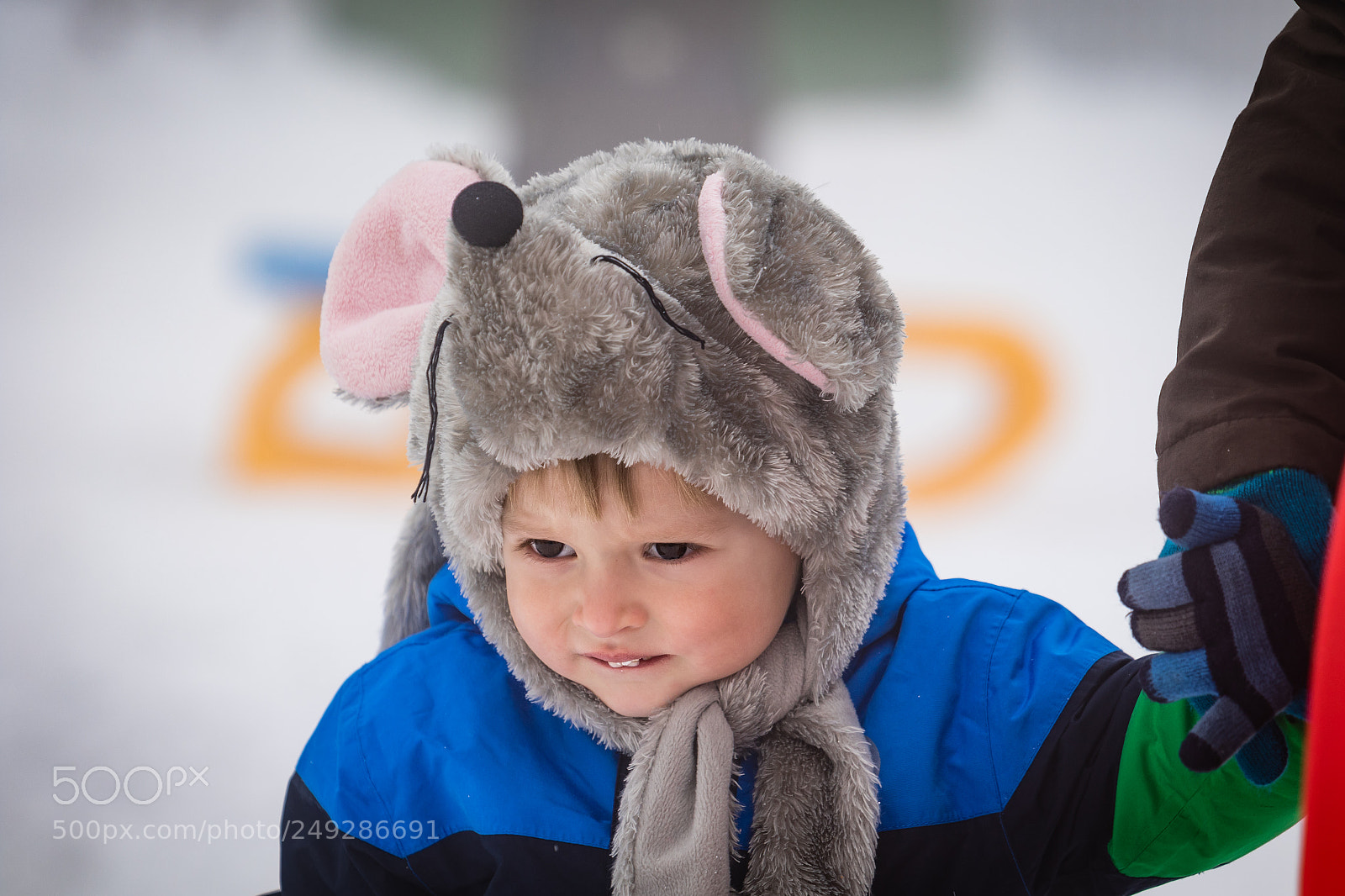 Canon EOS 7D Mark II sample photo. Cute hat photography