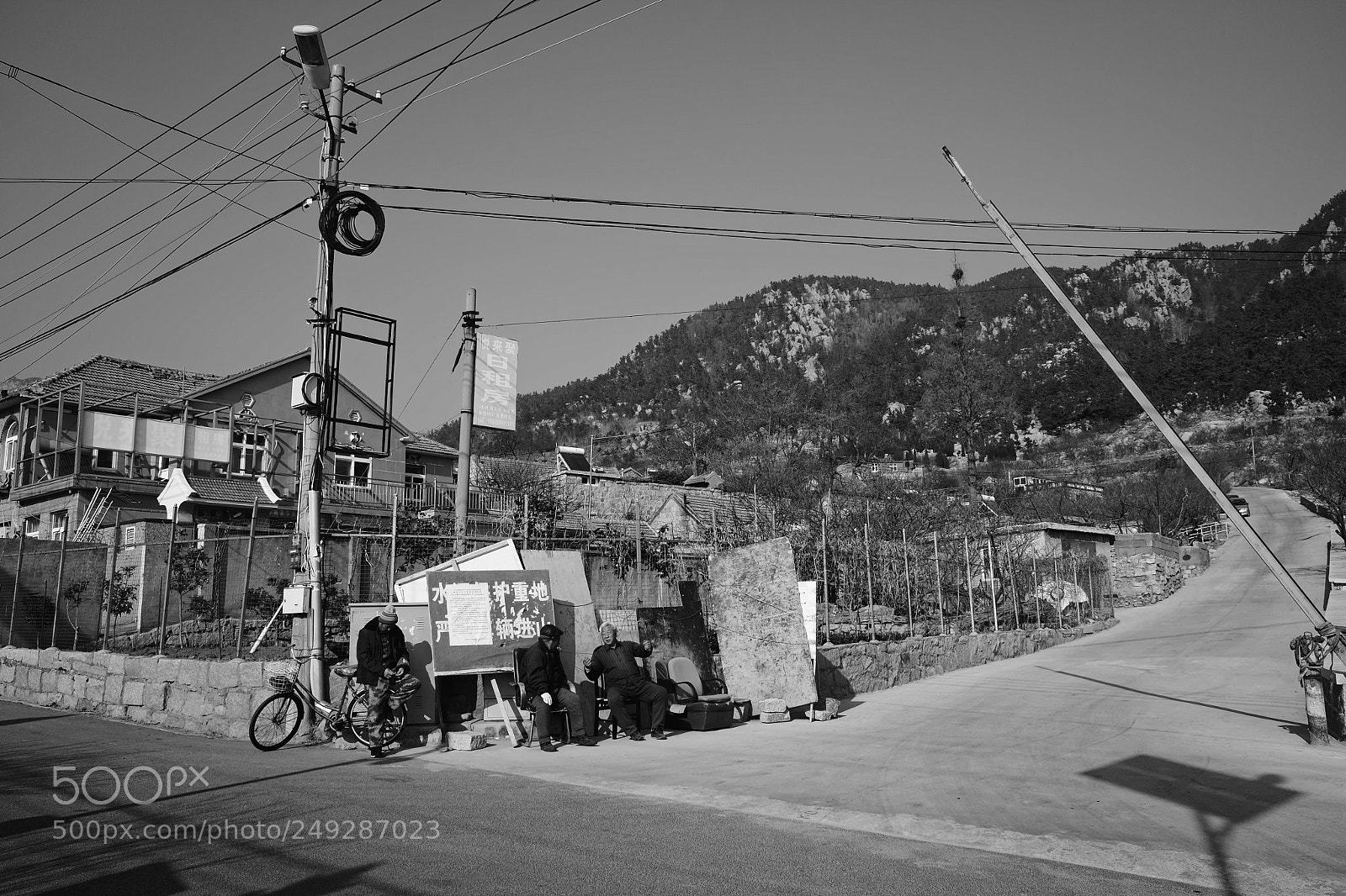Fujifilm X70 sample photo. Title photography