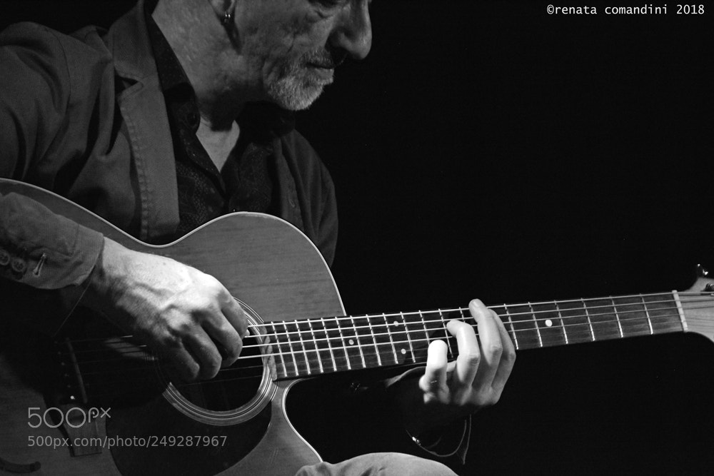 Nikon D5200 sample photo. Guitar player photography