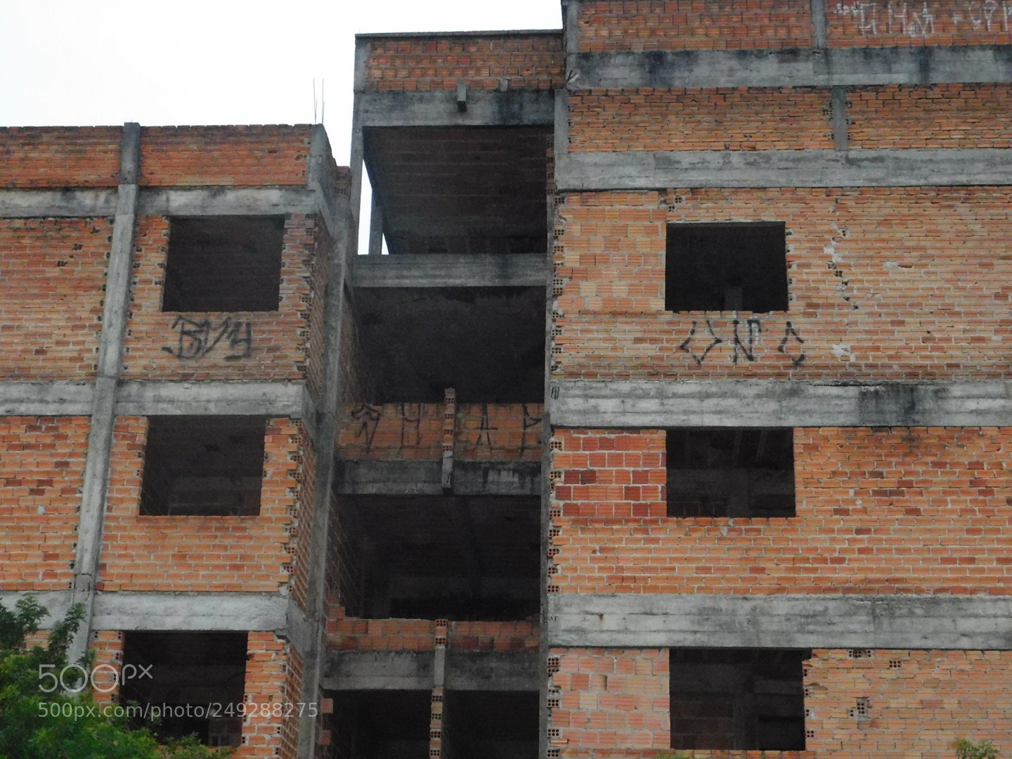 Nikon Coolpix B500 sample photo. Forsaken photography