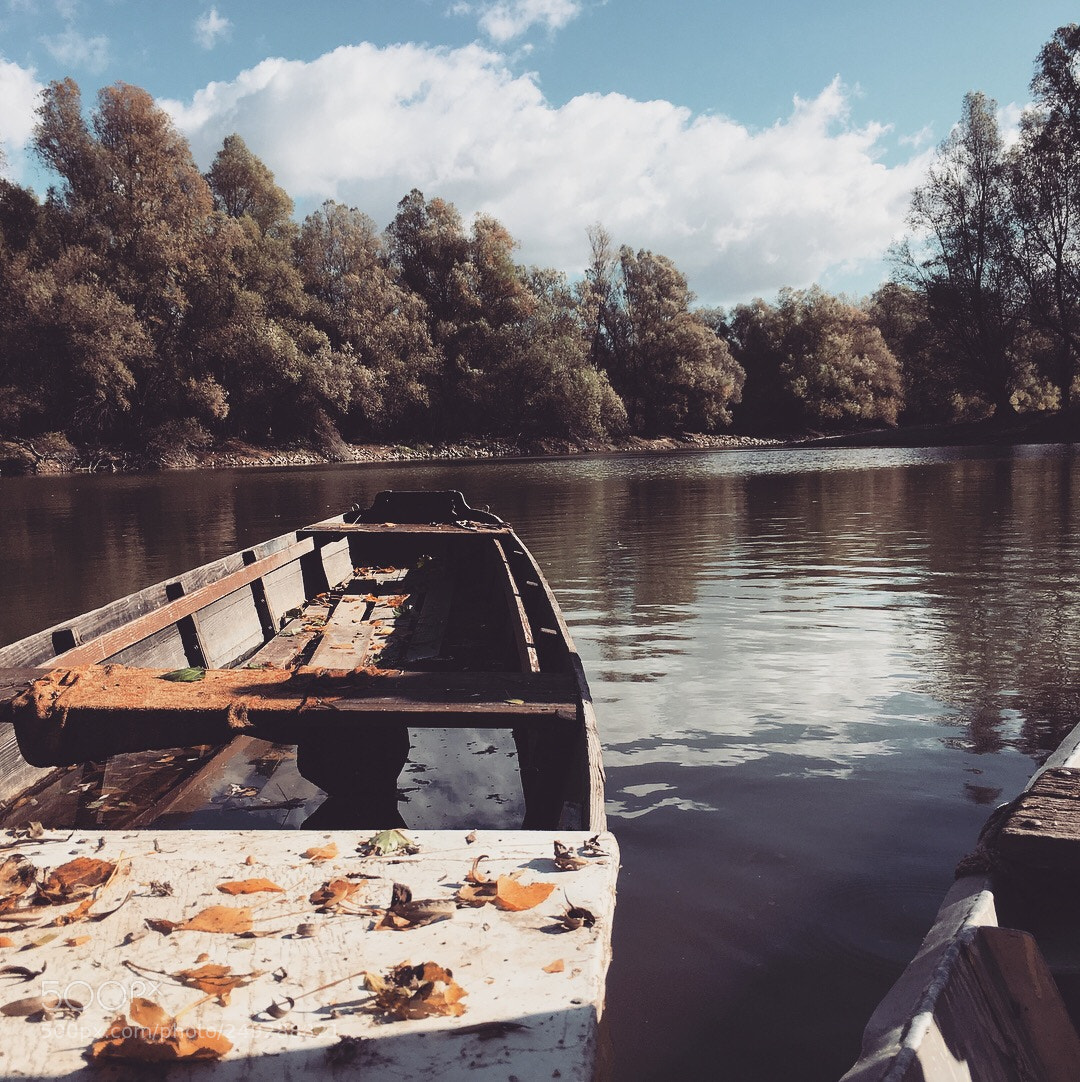 Apple iPhone SE sample photo. Our danube photography