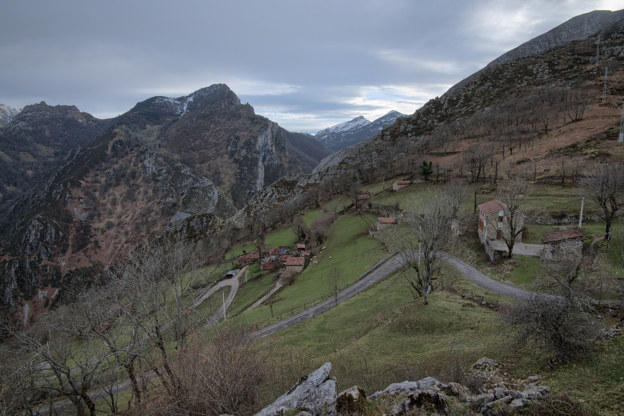 Nikon AF-S Nikkor 16-35mm F4G ED VR sample photo. Casielles, asturias photography