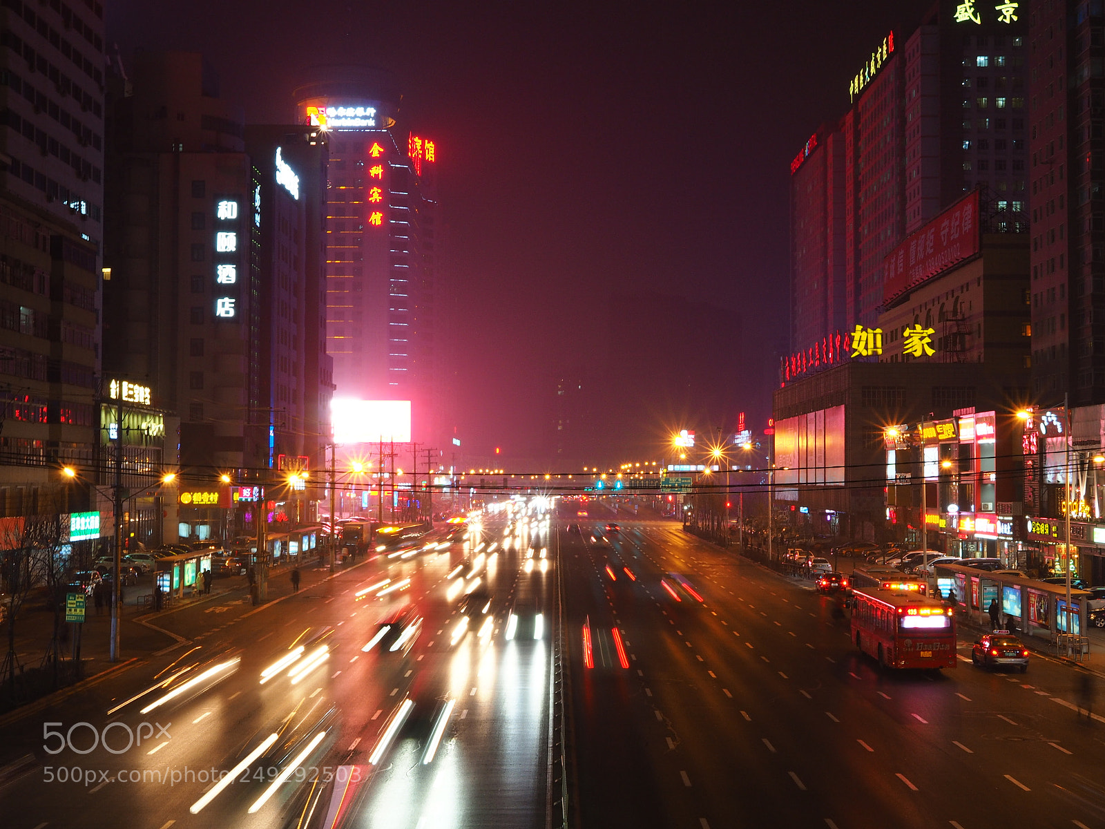 Olympus OM-D E-M10 sample photo. Night photography