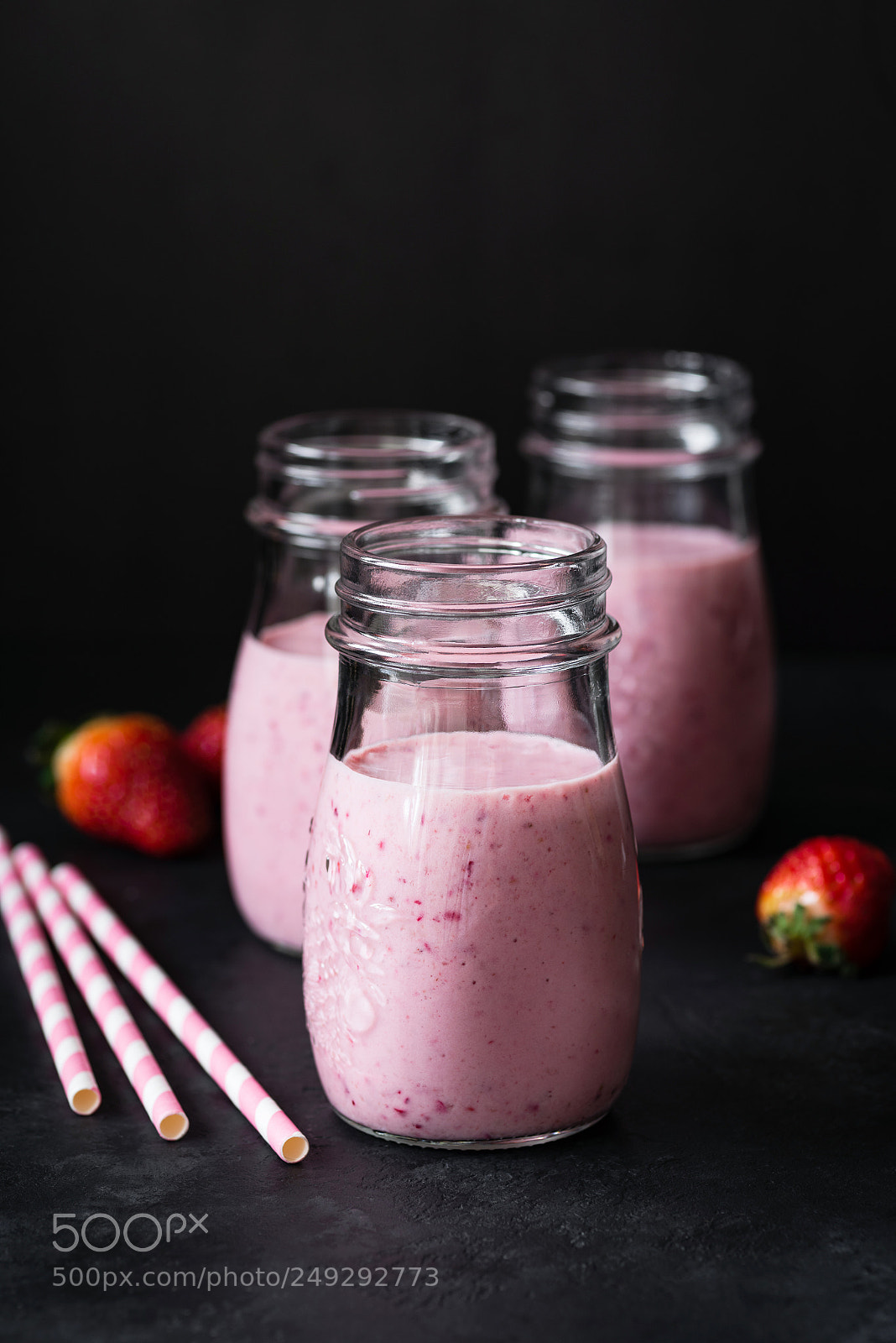 Nikon D810 sample photo. Strawberry smoothie or milkshake photography