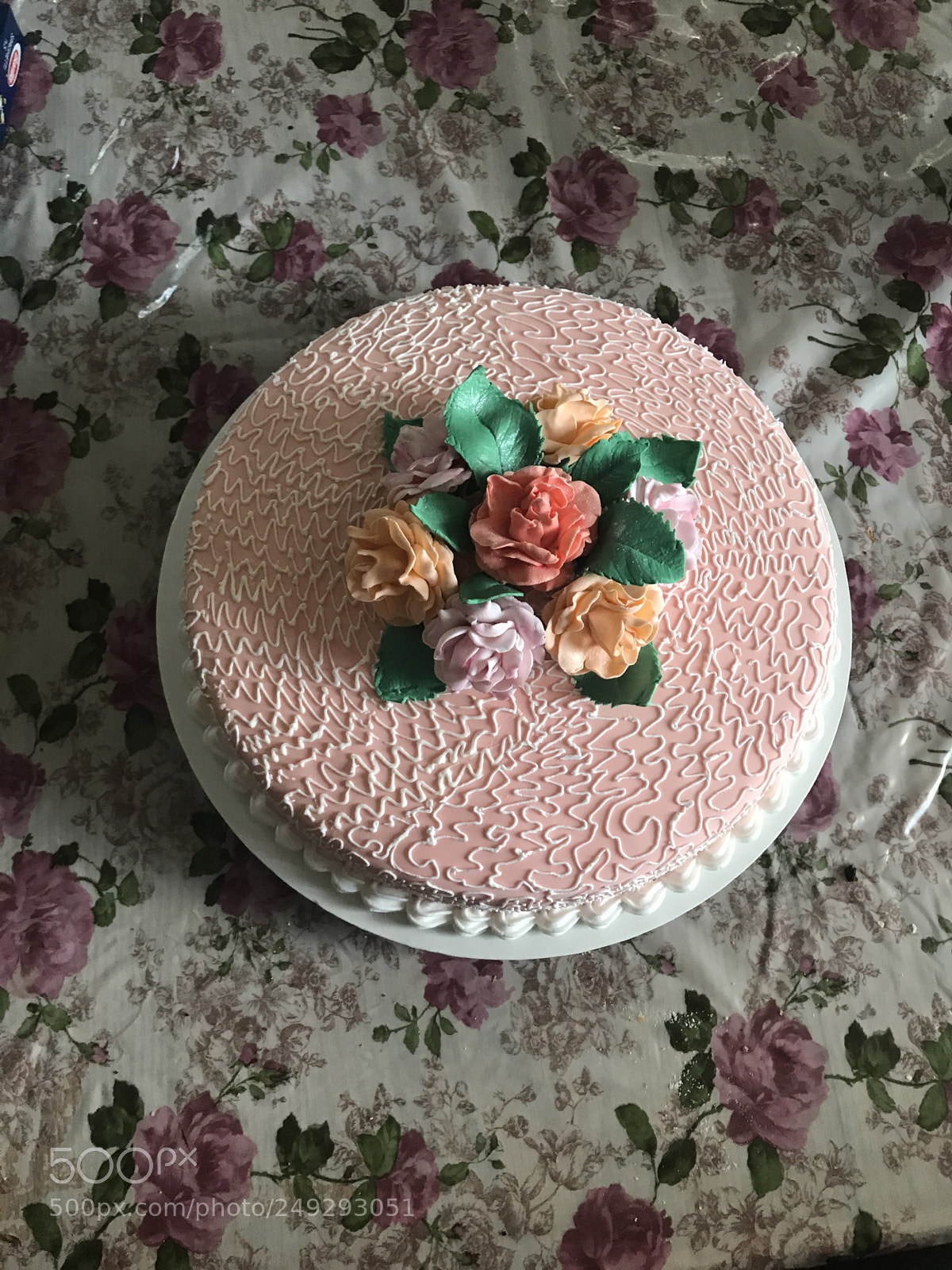 Apple iPhone 7 sample photo. Birthday cake with fondant photography