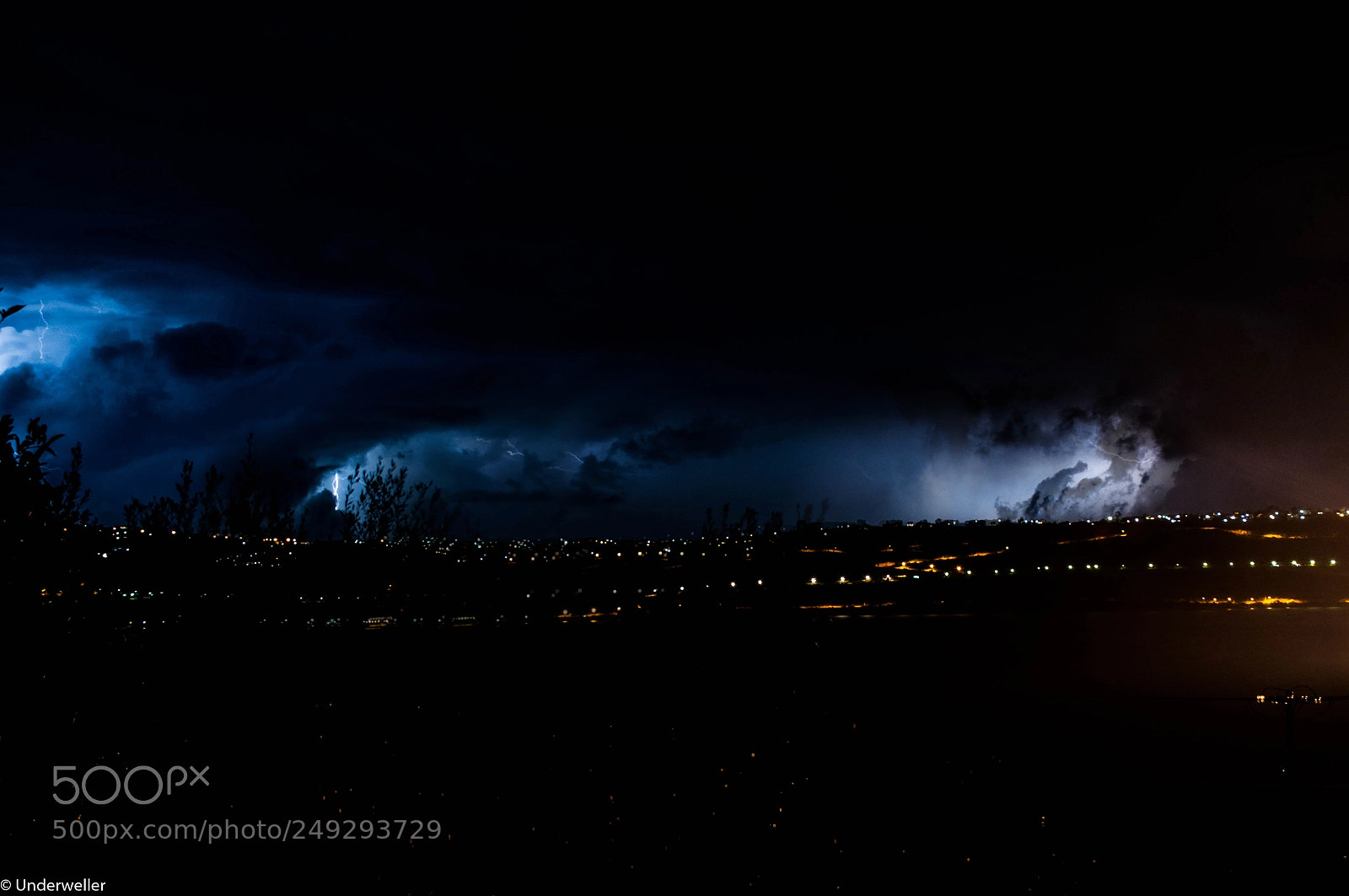 Nikon D5000 sample photo. Thunder photography