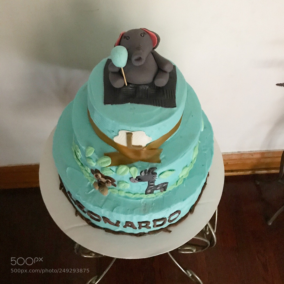 Apple iPhone 7 sample photo. Baby shower cake photography