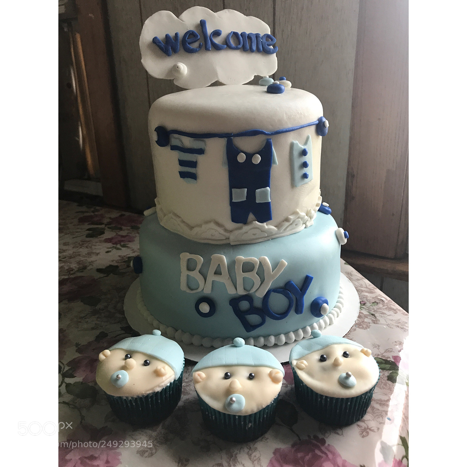 Apple iPhone 7 sample photo. Baby shower cake photography