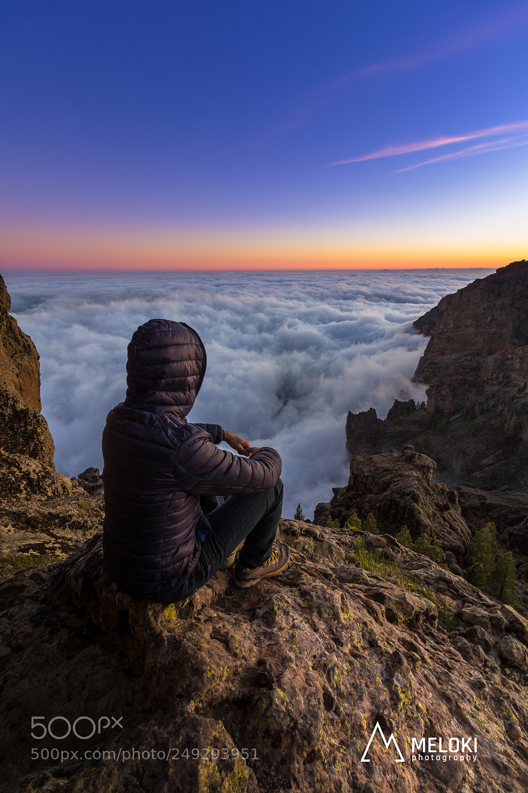 Canon EOS 60D sample photo. Seated above the clouds photography