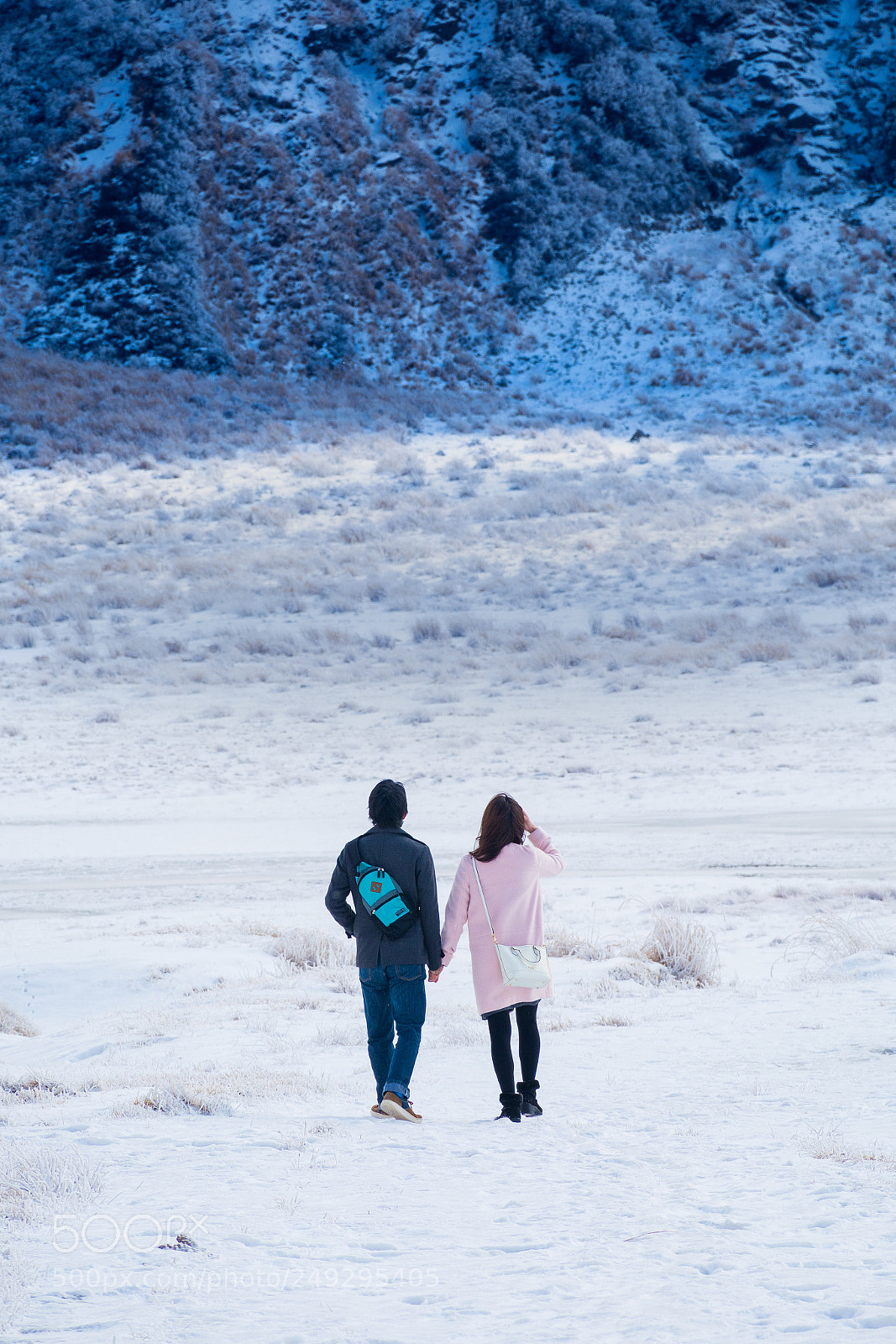 Nikon D7100 sample photo. A couple in snowy photography