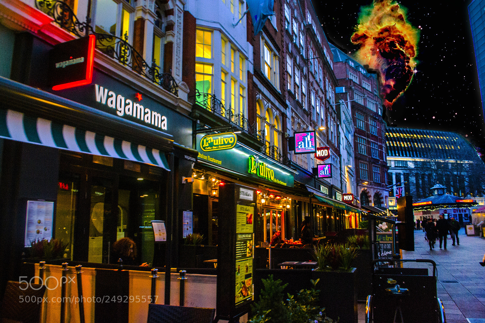 Nikon D3100 sample photo. Neon street - dv photography