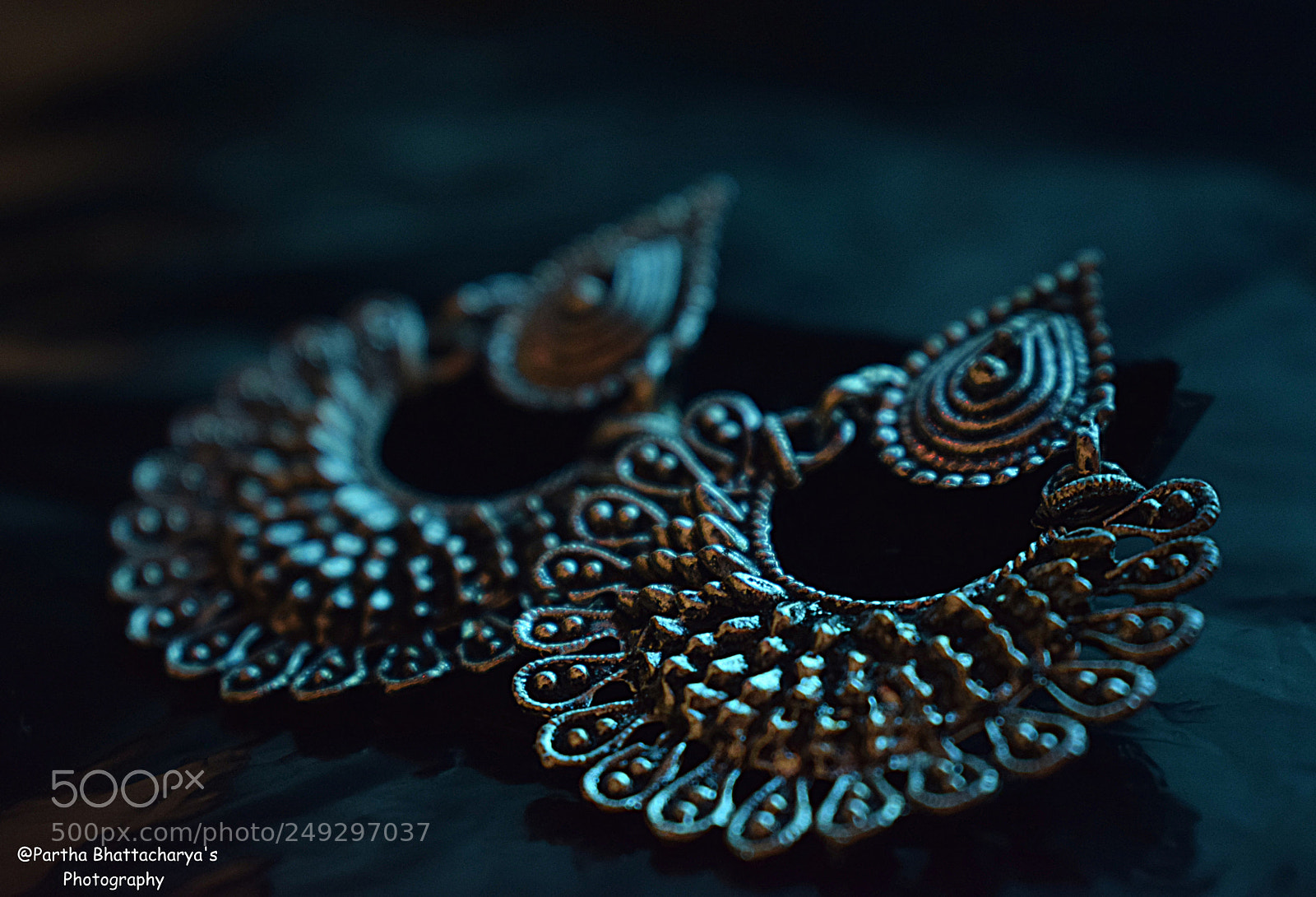 Nikon D3300 sample photo. Fashion jewellery photography