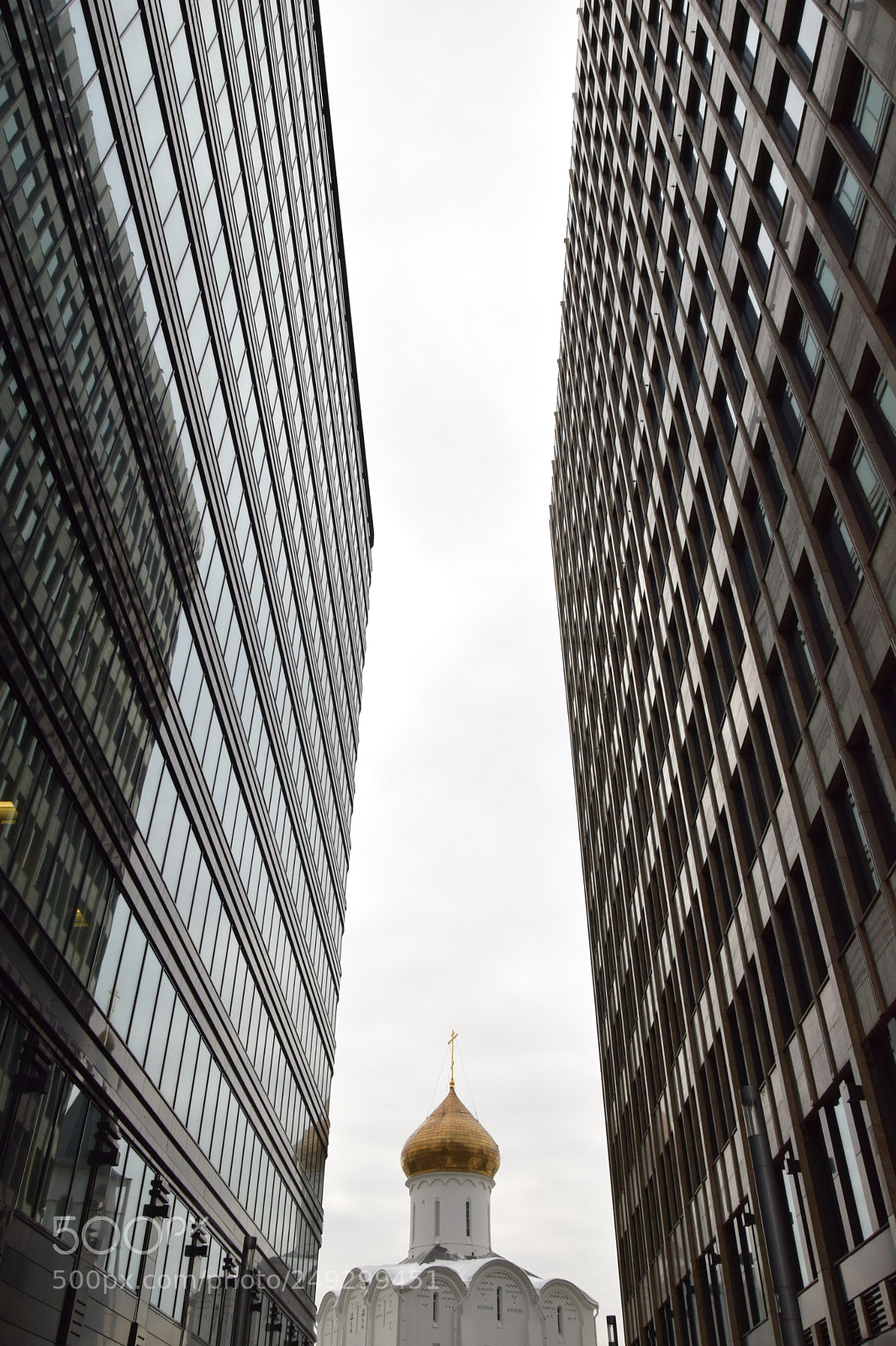 Nikon D3300 sample photo. Church in the city photography