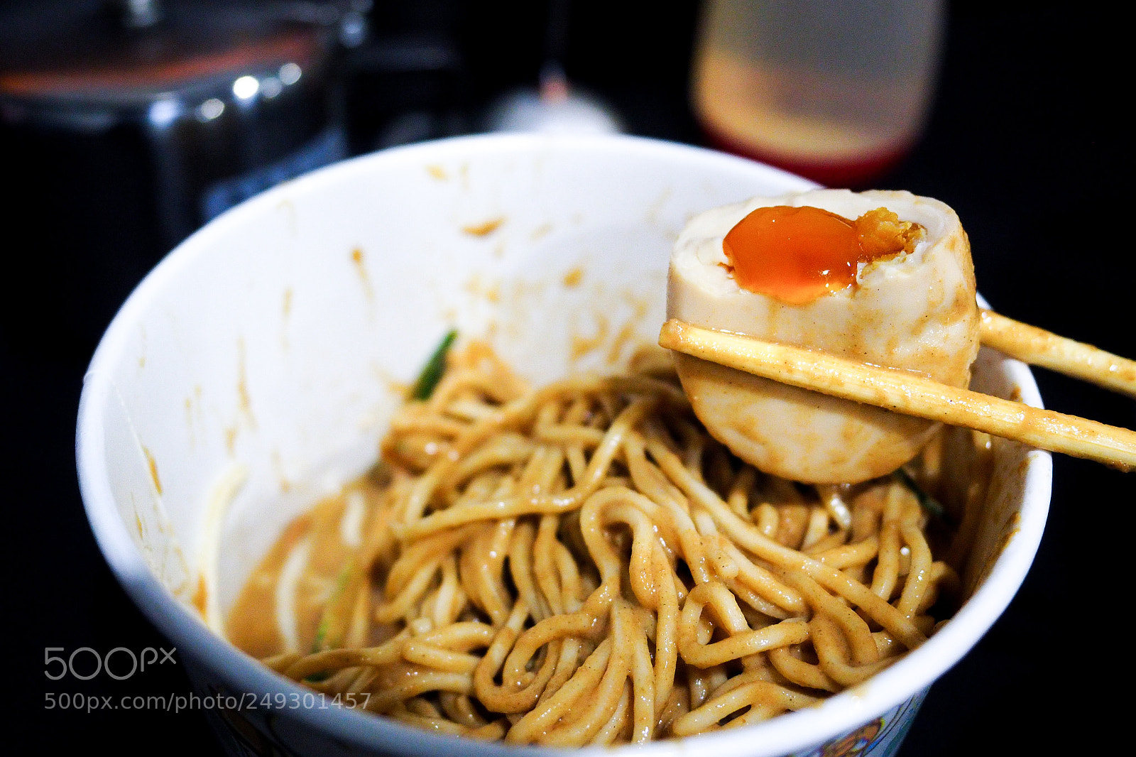 Olympus PEN-F sample photo. Midnight snack photography