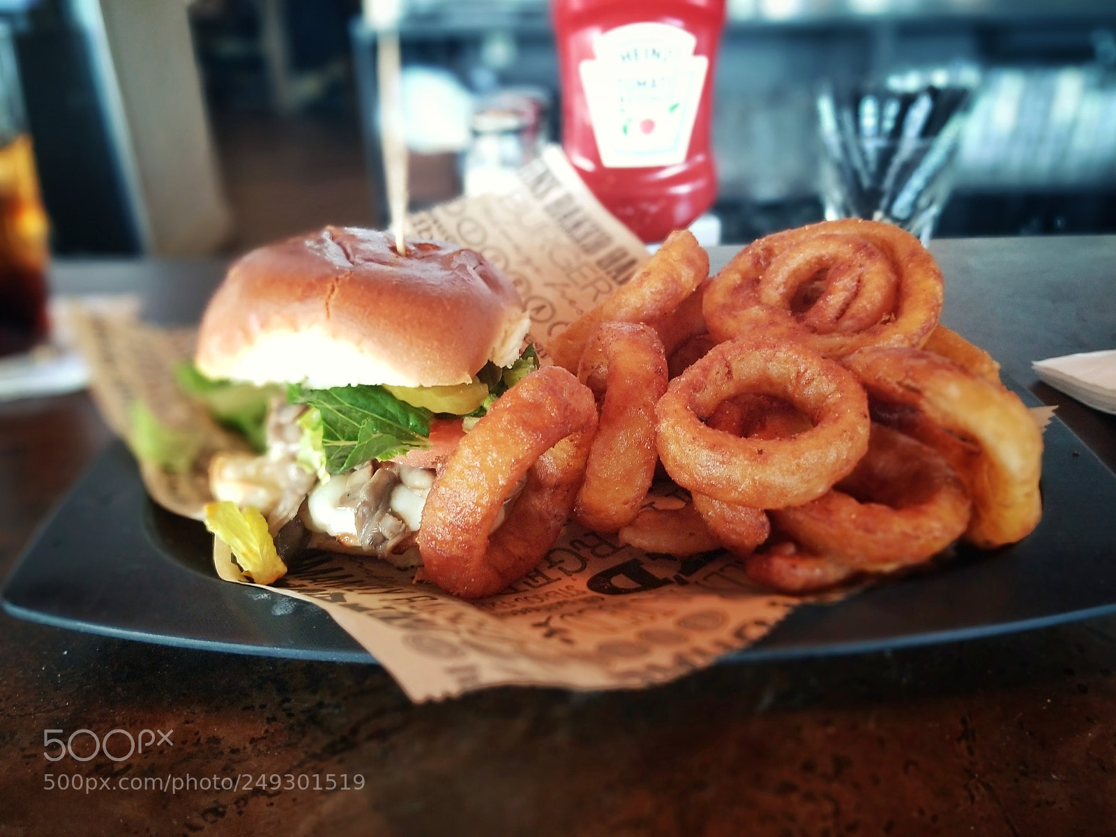 Samsung Galaxy S8+ sample photo. Lunch is served photography
