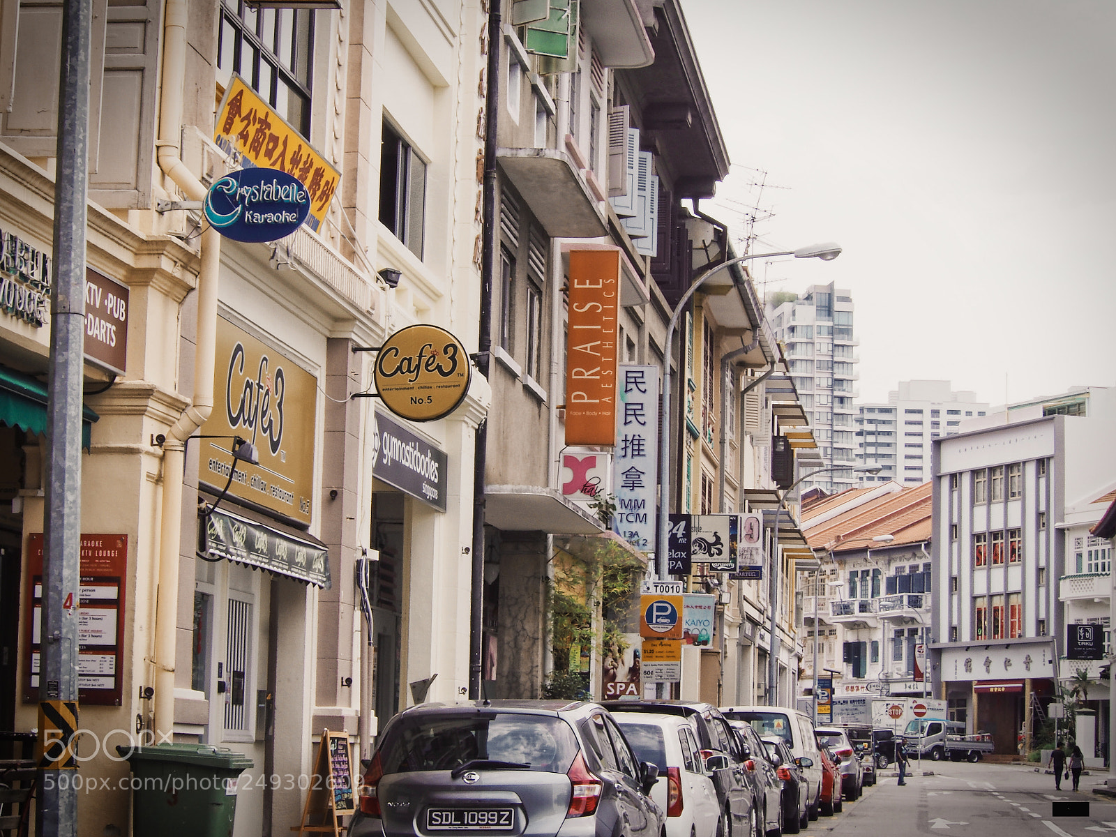 Olympus PEN E-PL6 sample photo. Shop houses in chinatown photography