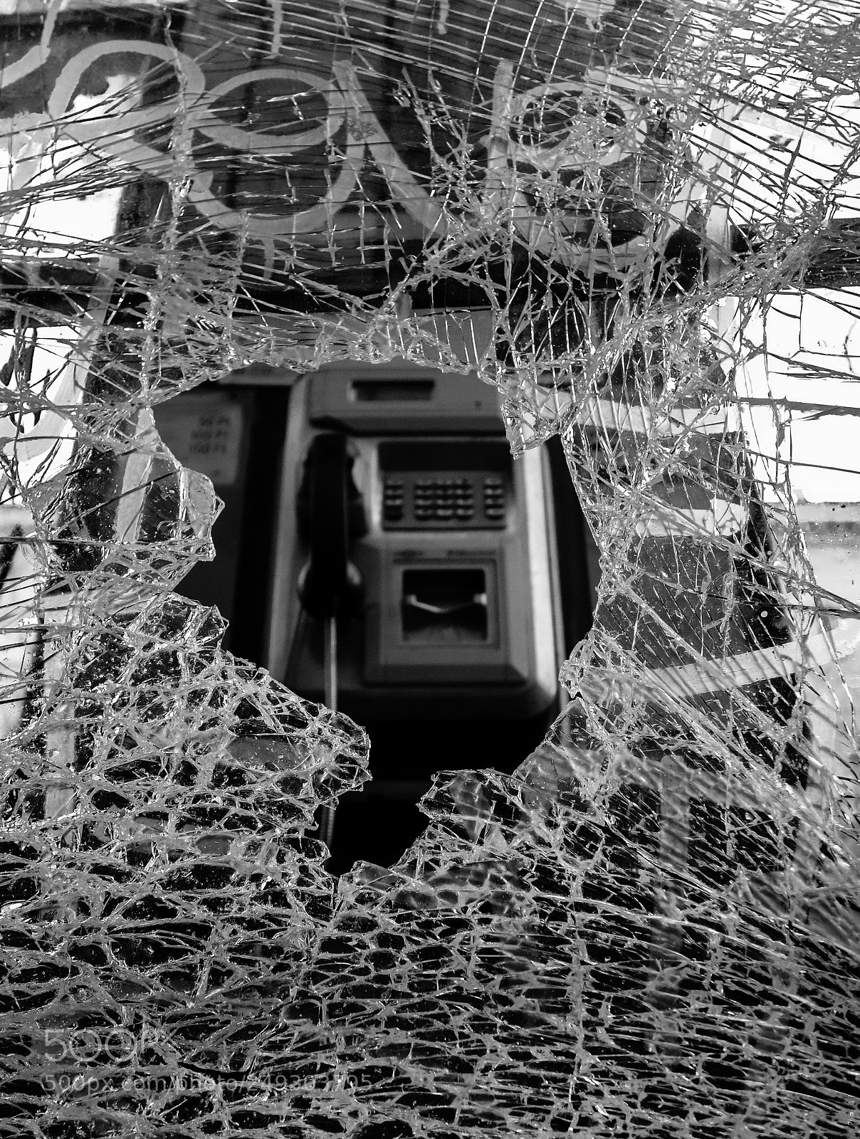 Sony Cyber-shot DSC-RX100 sample photo. Broken telephone booth photography
