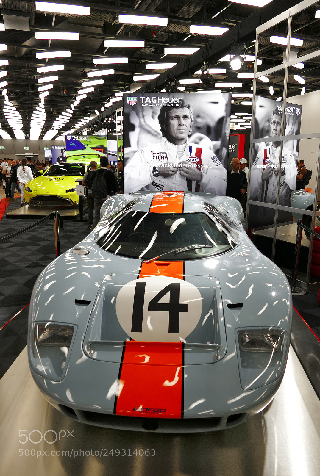 Panasonic Lumix DMC-FZ1000 sample photo. Ford gt40 photography