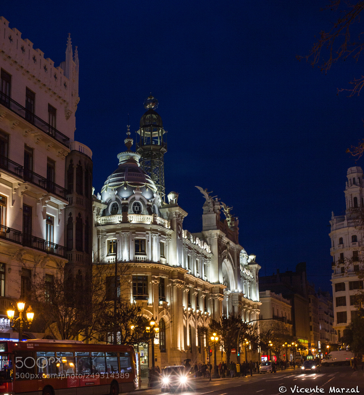 Canon EOS 550D (EOS Rebel T2i / EOS Kiss X4) sample photo. Palacio de correos photography
