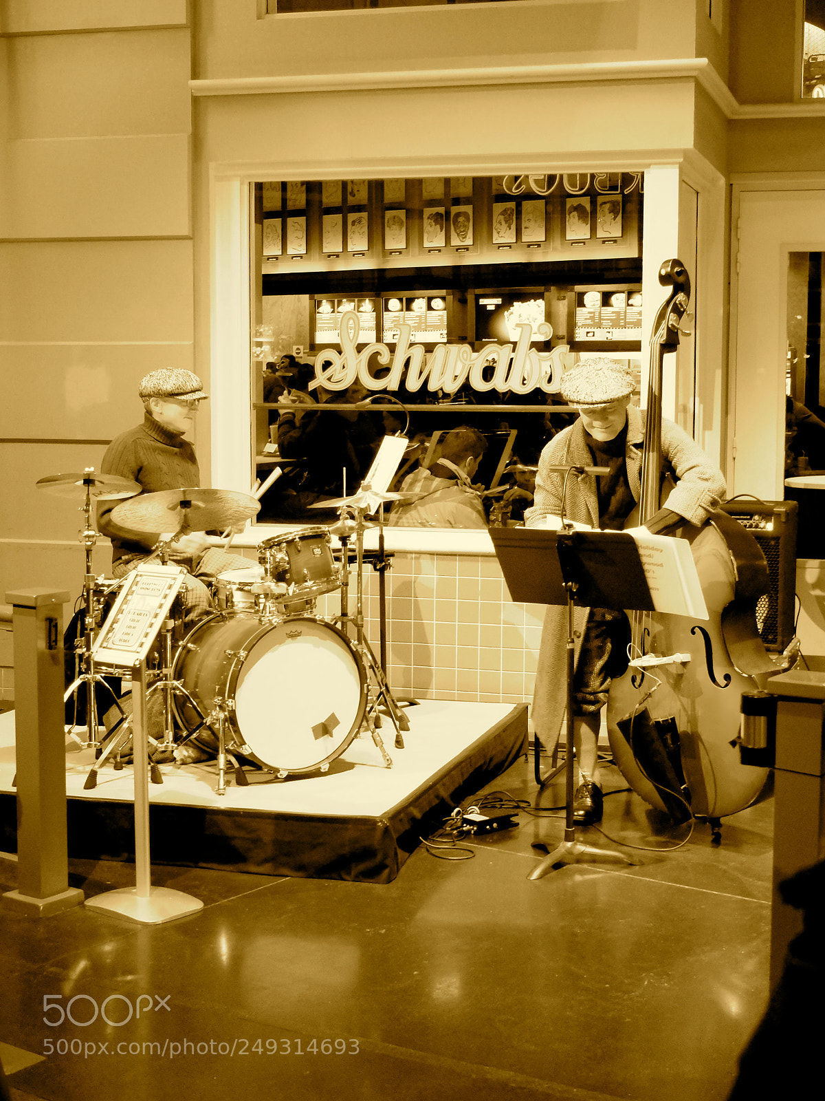 Fujifilm X20 sample photo. Band as old as photography