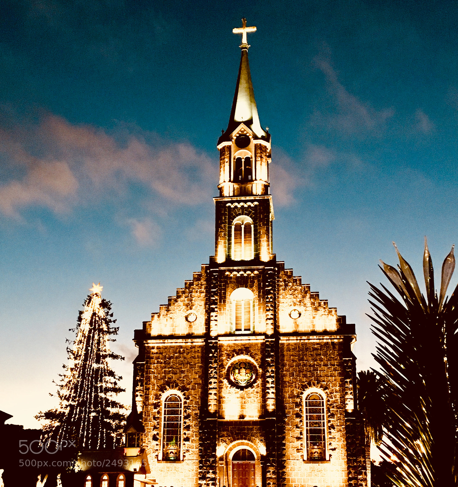 Apple iPhone SE sample photo. Church photography