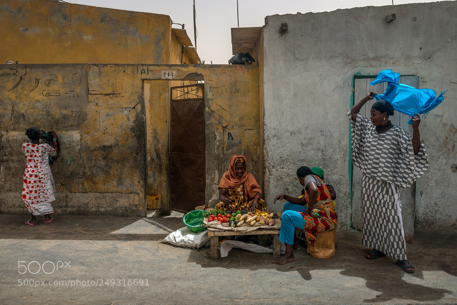 Nikon D800 sample photo. Vegetable street sales photography