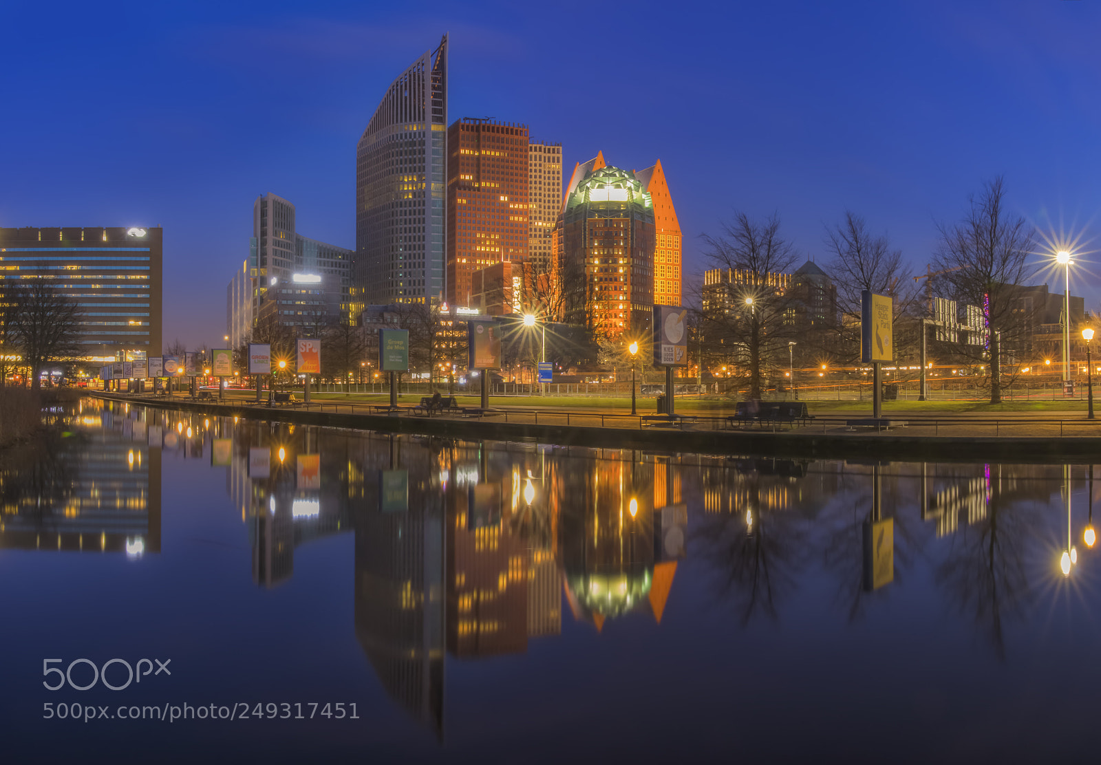 Canon EOS 80D sample photo. Reflection of a city photography