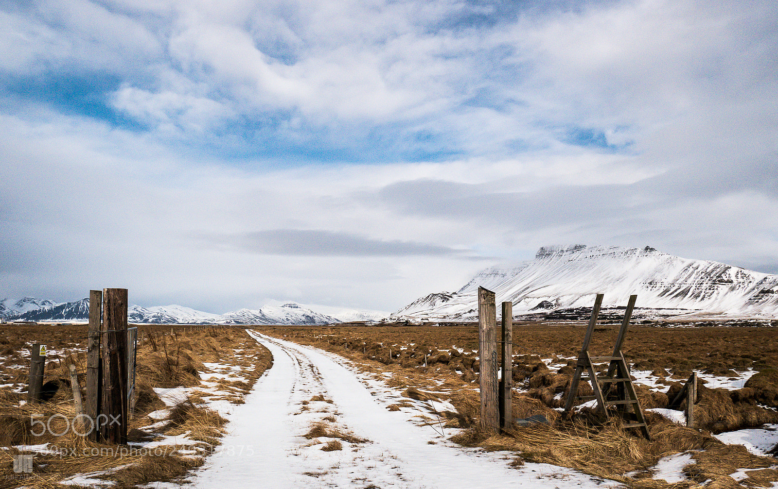 Panasonic Lumix DMC-GX85 (Lumix DMC-GX80 / Lumix DMC-GX7 Mark II) sample photo. Iceland // akranes // mars 2017 photography