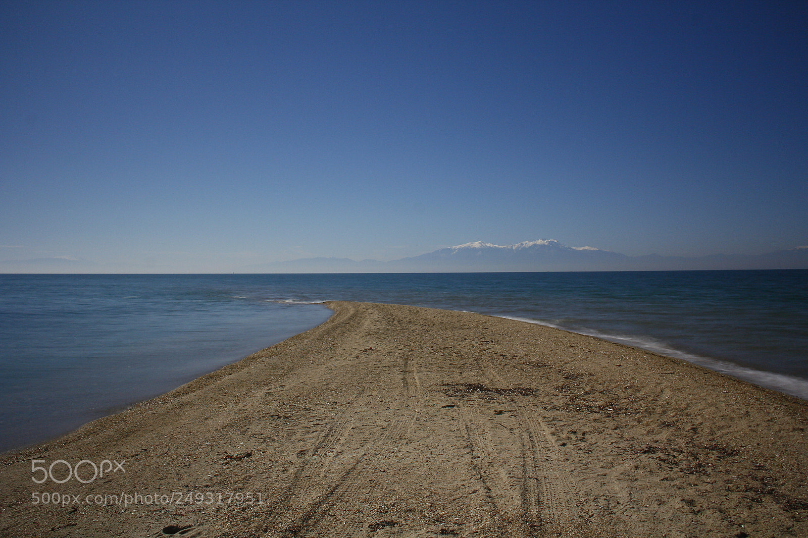 Canon EF-S 18-135mm F3.5-5.6 IS sample photo. The end of land photography