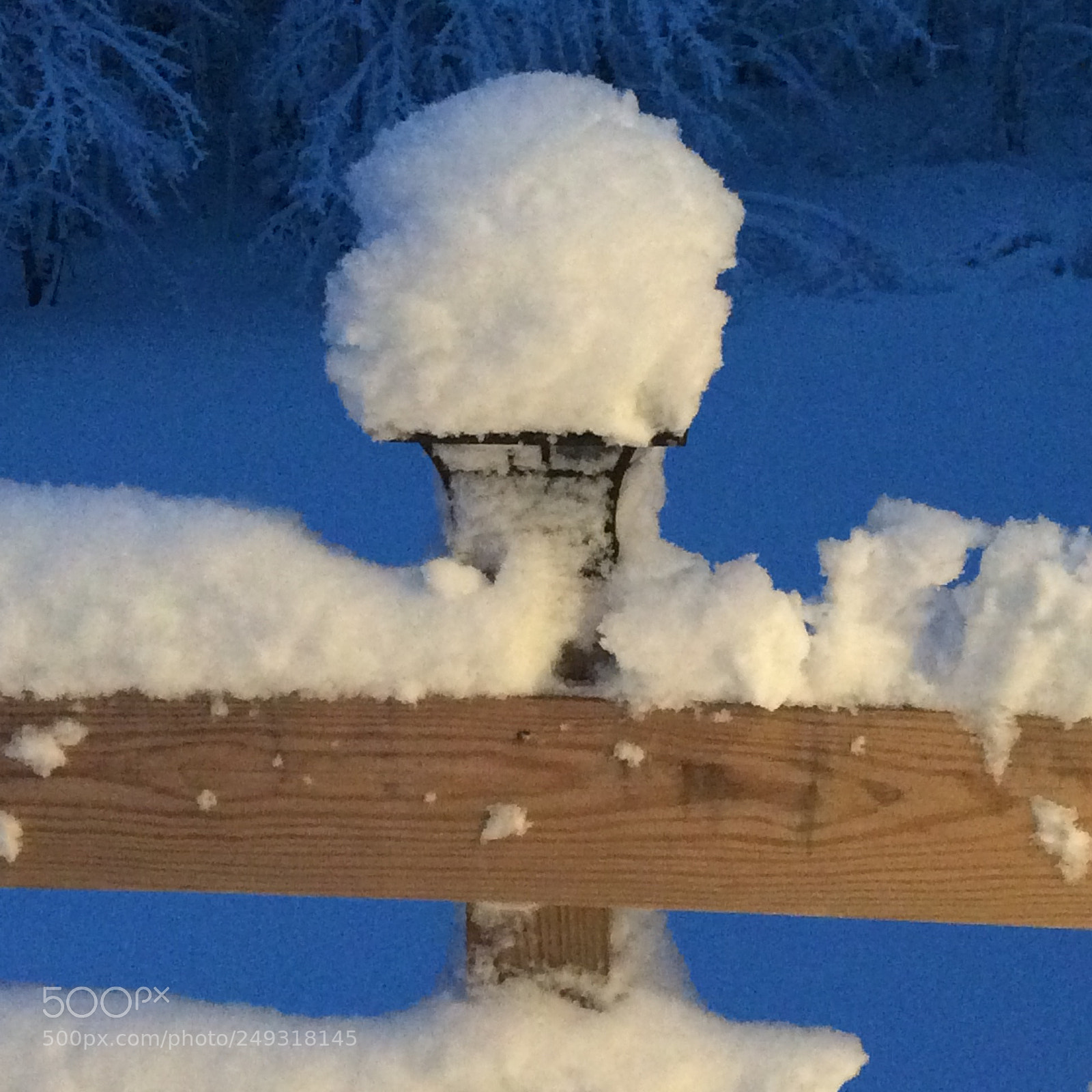 Apple iPad mini 2 sample photo. Snow covered lamp post photography