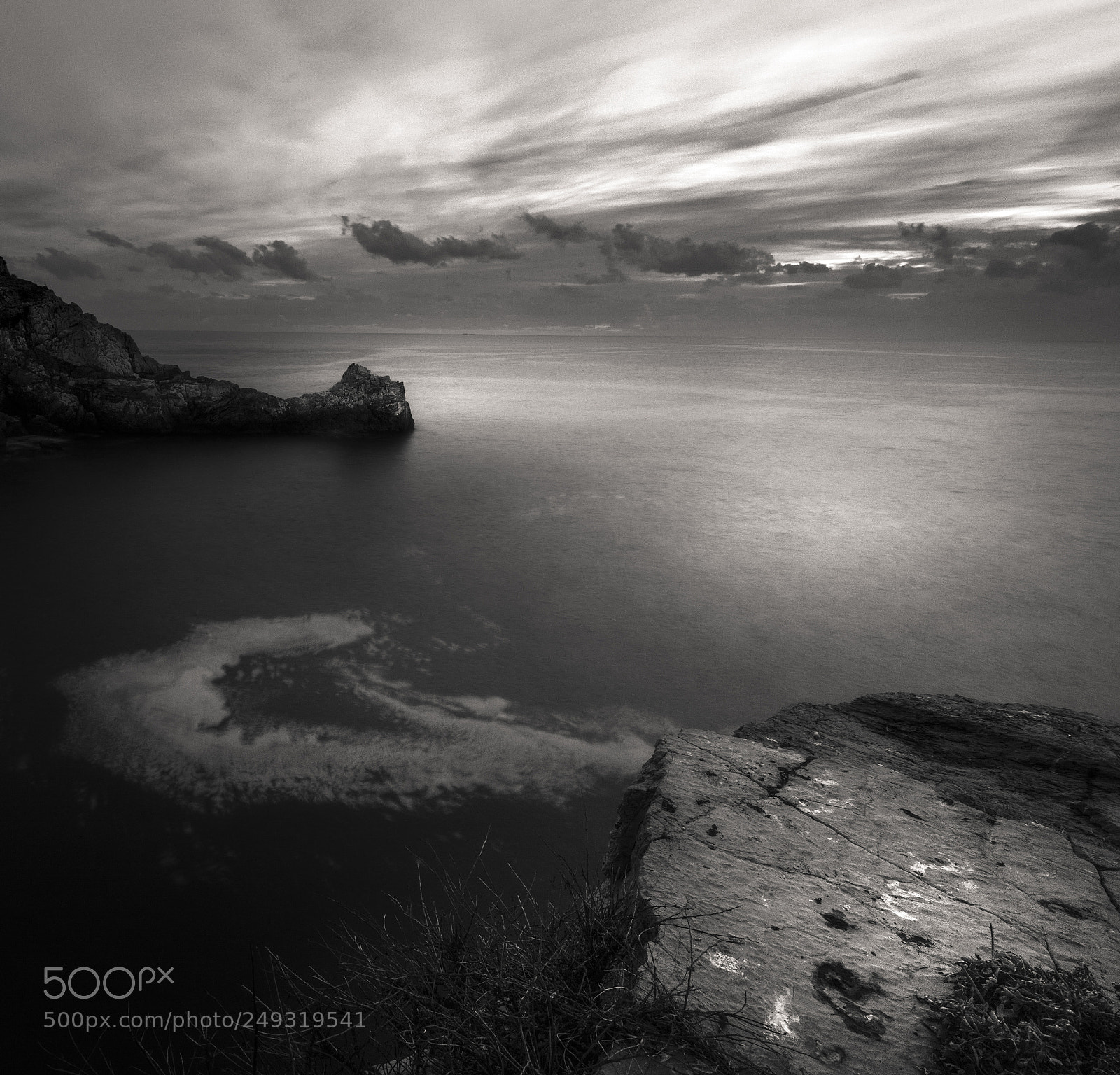 Canon EOS 5D Mark IV sample photo. Portovenere in black and photography