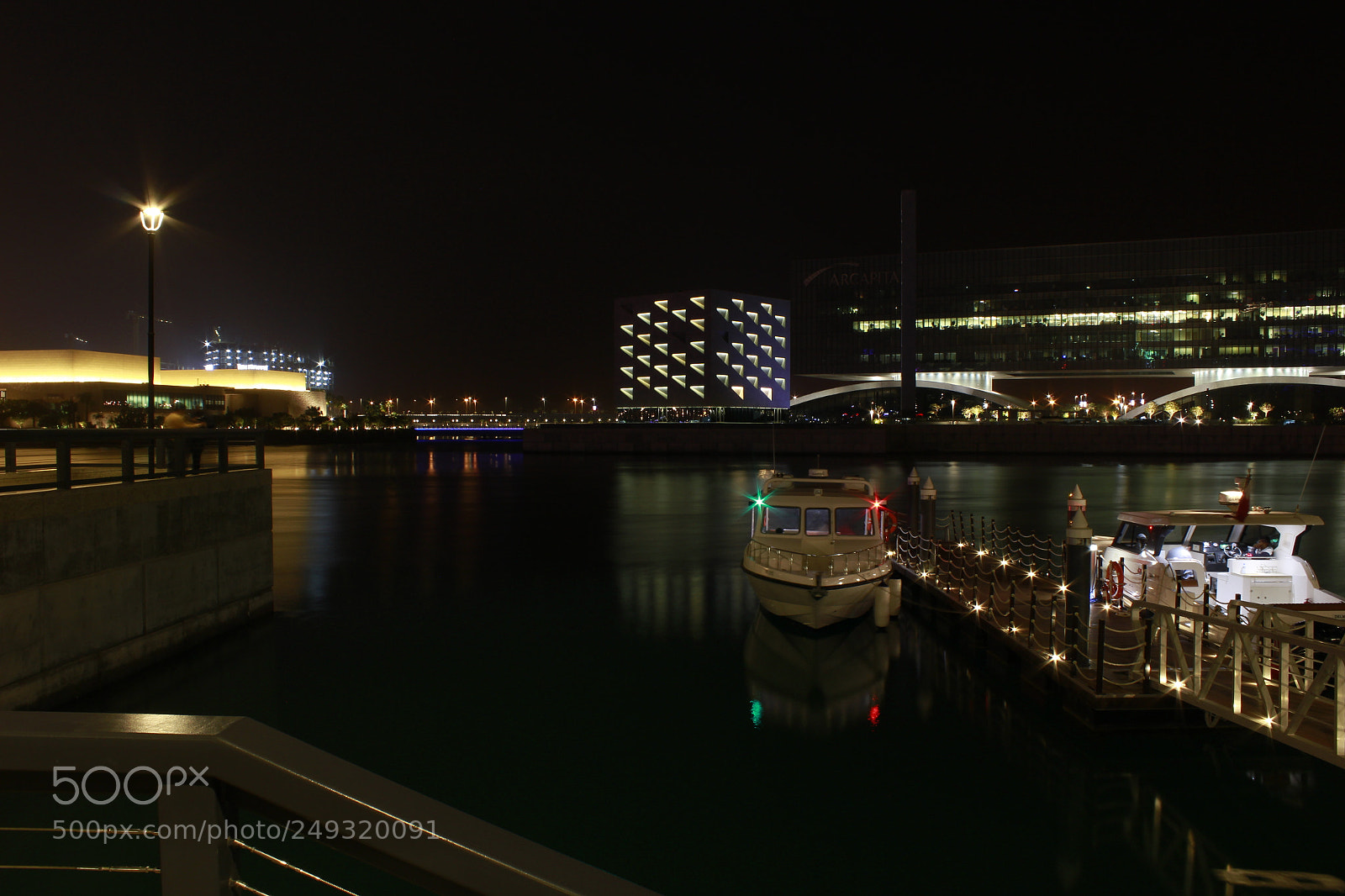 Canon EOS 100D (EOS Rebel SL1 / EOS Kiss X7) sample photo. Calm night photography