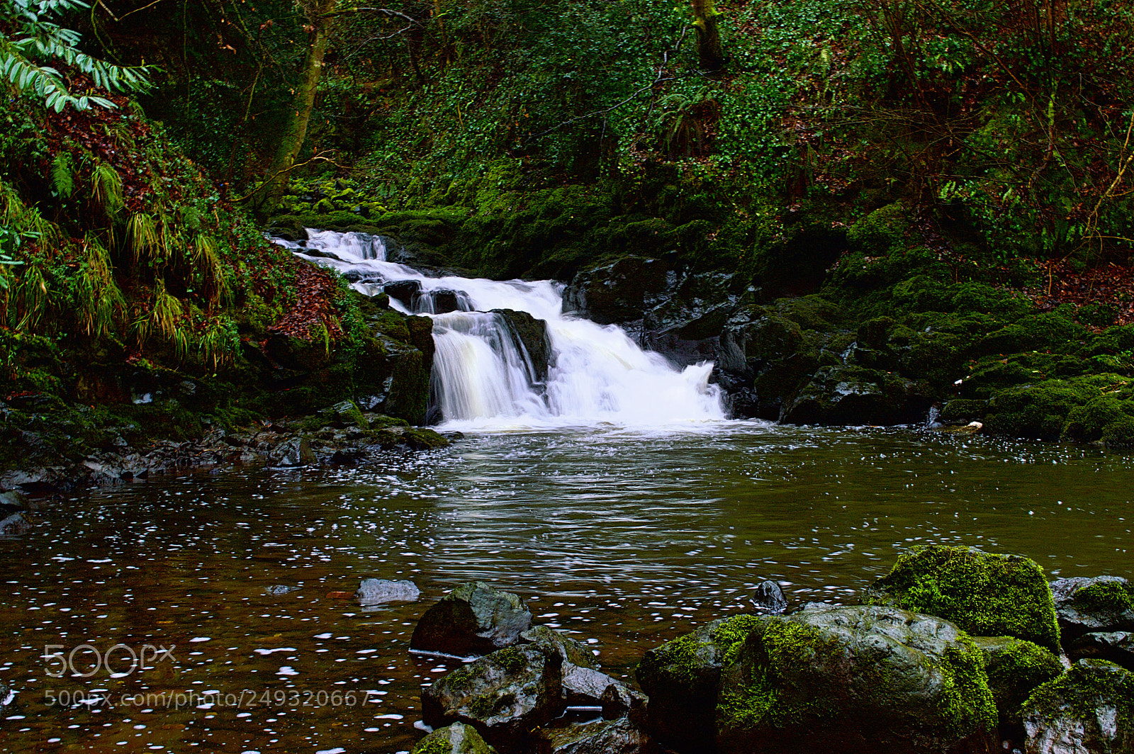 Nikon D3200 sample photo. Crumlin glen smaller waterfall photography