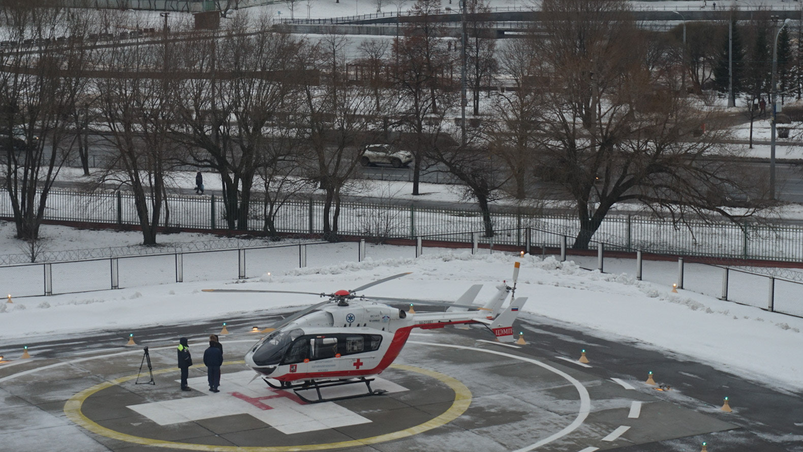 Sony Alpha QX1 sample photo. Medical helicopter photography