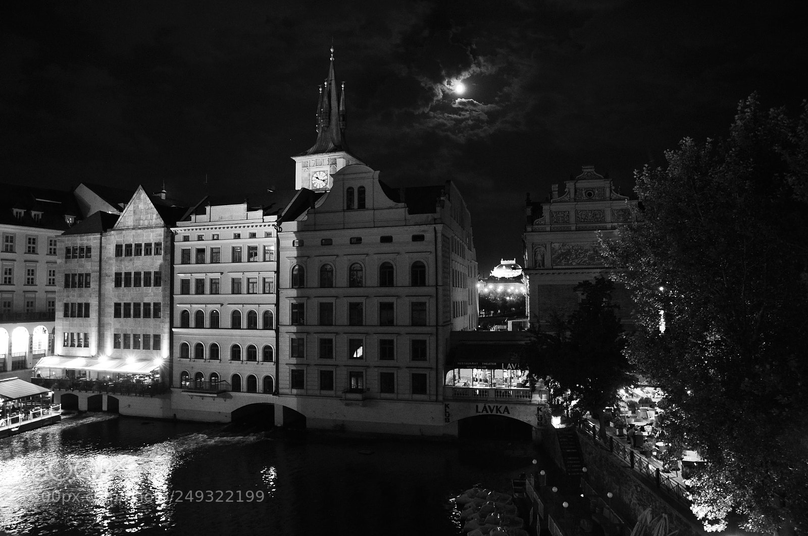 Nikon D90 sample photo. Gothic prague photography