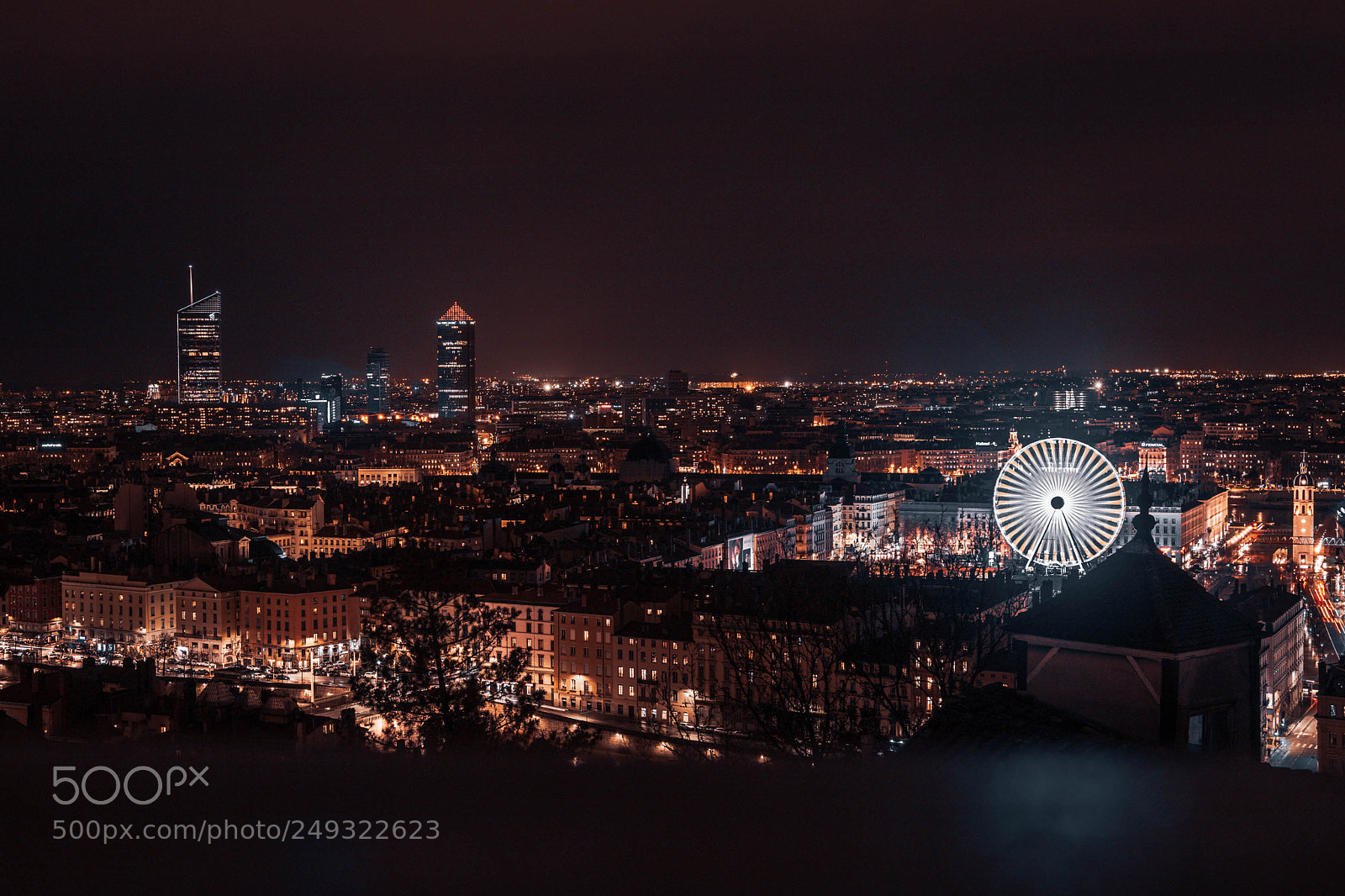 Canon EOS 6D Mark II sample photo. Sleeping city photography